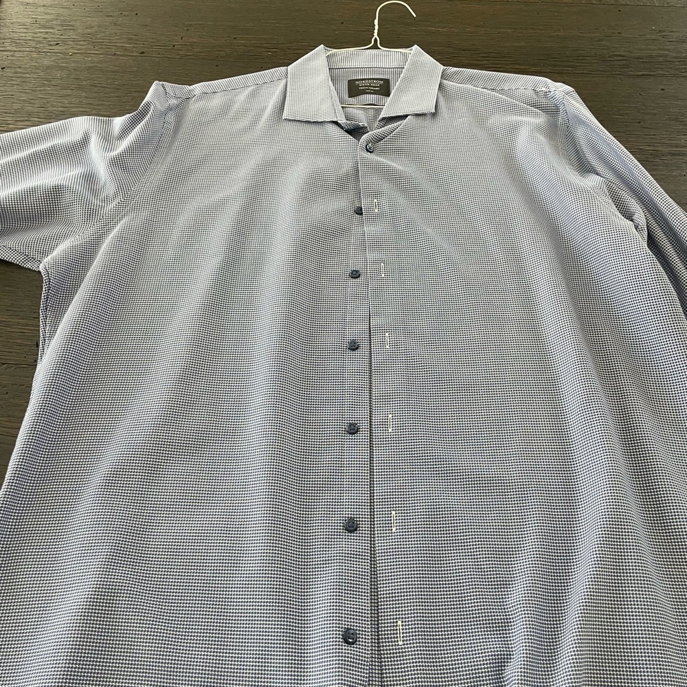 Nordstrom Men's Subtle Blue Patterned Shirt